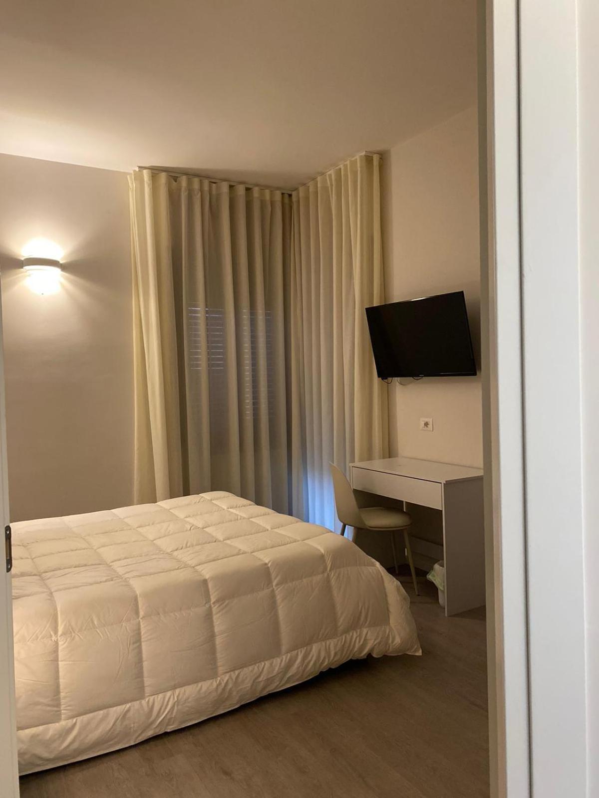 Midtown Alojamento de Acomodação e Pequeno-almoço Salerno